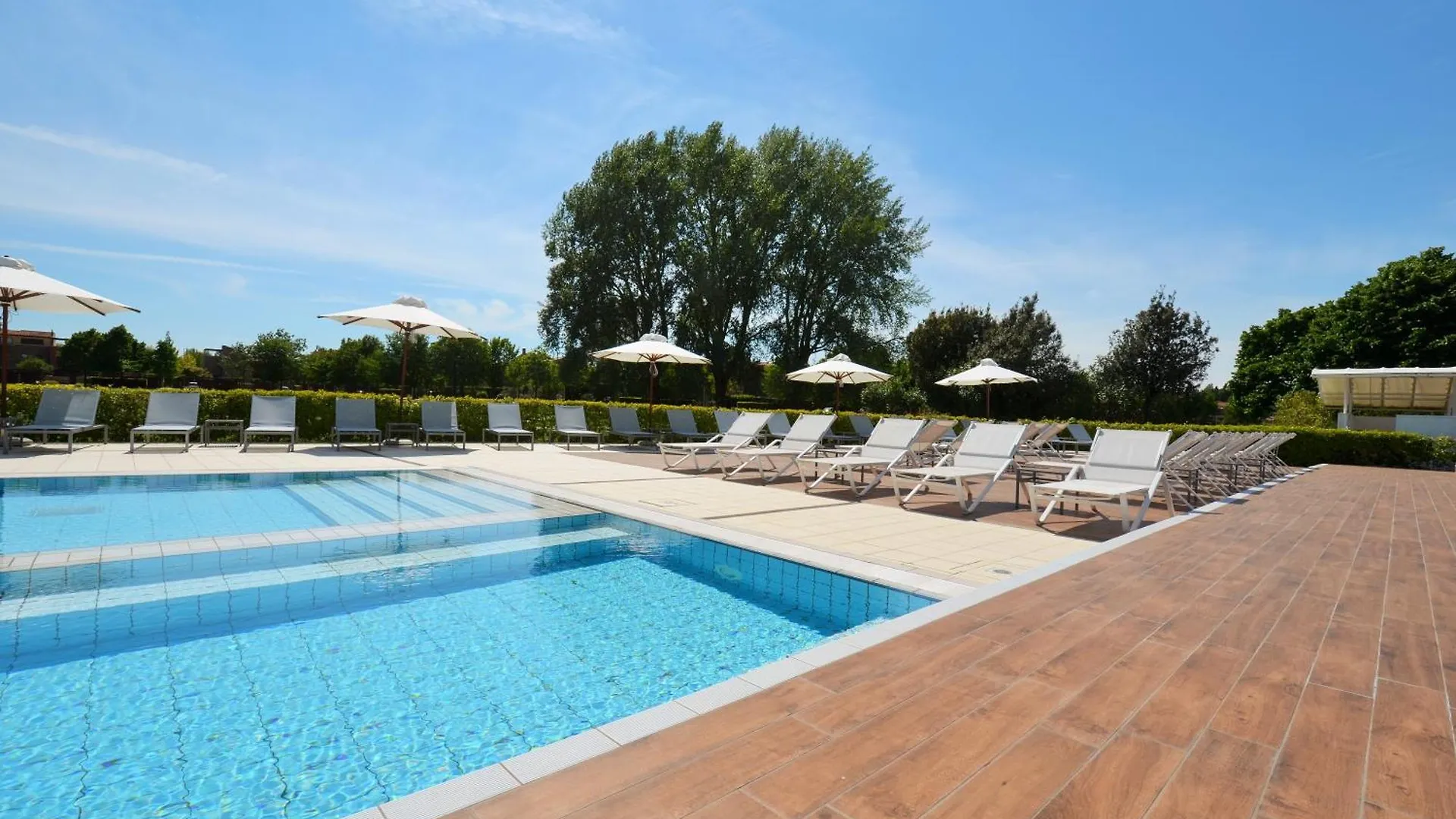 Golf Club - Home Immobilare Lido di Jesolo 0*,  Italy